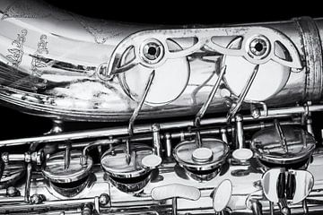 Wijnoogst Saxofoon Horizontaal Sluit omhoog Zwart-wit van Andreea Eva Herczegh