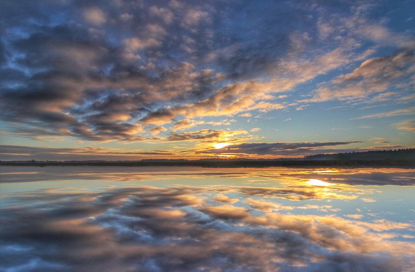 Reflection. by Harma Kroeze-Raterink