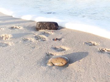 Beach walk by Danny Tchi Photography