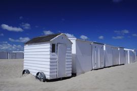 Strandhuisjes 1 von Annelies van der Vliet