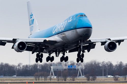 Boeing 747 KLM cargo  approach 