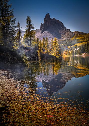 lago federa by Alex Neumayer