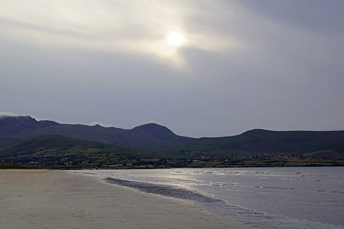 Het strand van Fermoyle is een zandstrand bij het dorp Cloghane.