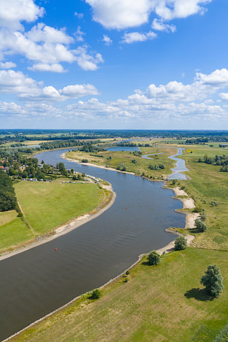 Die IJssel bei niedrigem Wasserstand im Sommer von Sjoerd van der Wal Fotografie