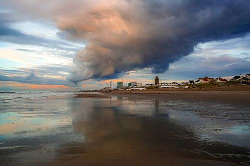 Reflected band of clouds at sunset
