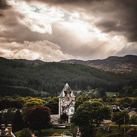 Kirche von Pitlochry von Milou - Fotografie