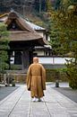 Monnik in Kyoto van Luis Emilio Villegas Amador thumbnail