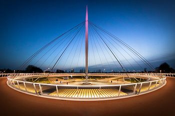 "Eindhoven Veldhoven Architectuur Hovenring"