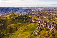 Vue aérienne de Stuttgart-Rotenberg avec la chapelle funéraire