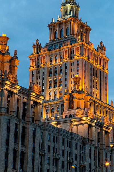 De zeven zusters van Julian Buijzen