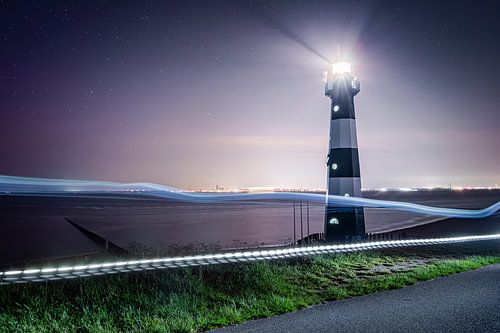 Phare de Breskens avec sentiers lumineux