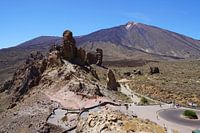 Roques de Garcia and Teide.