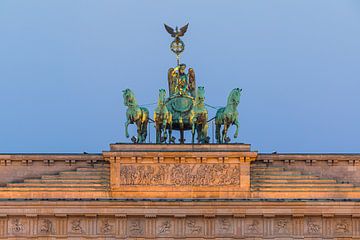 Sunrise at the Brandenburg Gate