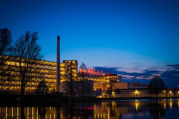 Van Nelle Fabriek at night! van BKTFotografie