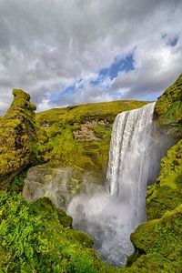 Chute d'eau Skogafoss en Islande sur Sjoerd van der Wal Photographie