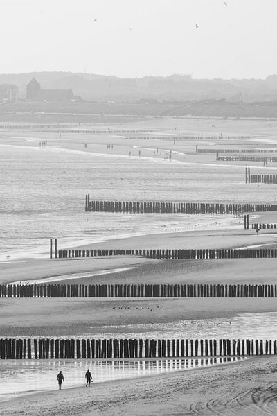 Wellenbrecher und Dünen in Zeeland von Marcel van Oene