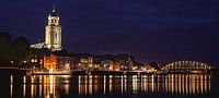 Deventer at Night, skyline met IJssel (panorama) van Jan Haitsma thumbnail
