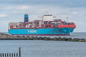 Containerschiff San Antonio Maersk.