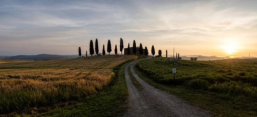 Lever de soleil dans une villa en Toscane