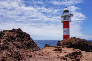 Lighthouse on the canary island Tenerife van Rico Ködder