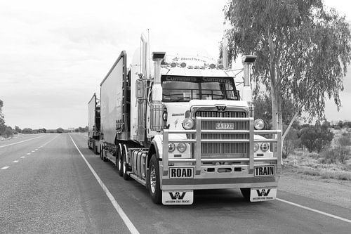 Camion dans l'Outback australien