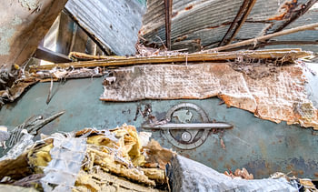 abandoned car