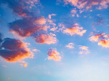 Clouds in sunset by Dennis Kruyt