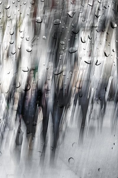 Straßenfotografie in Antwerpen nach dem Regen von Ingrid Van Damme fotografie