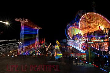 USA Kleurrijk pretpark Luna park van Coby Bergsma