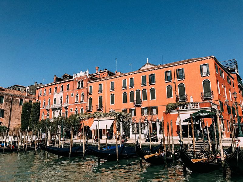 Venice by Hello Pompoyo