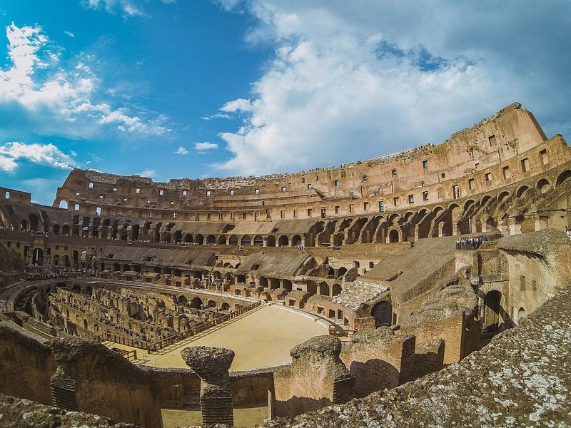 Colosseum by Hello Pompoyo