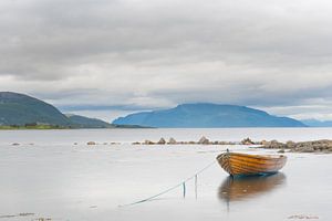 Boot im Fjord Versteralen Norwegen