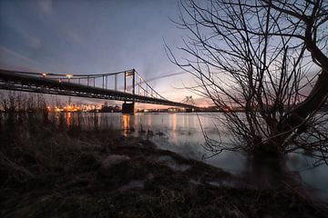 De Brug van Marius Mergelsberg