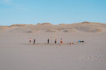 Beachvolleyball met vrienden