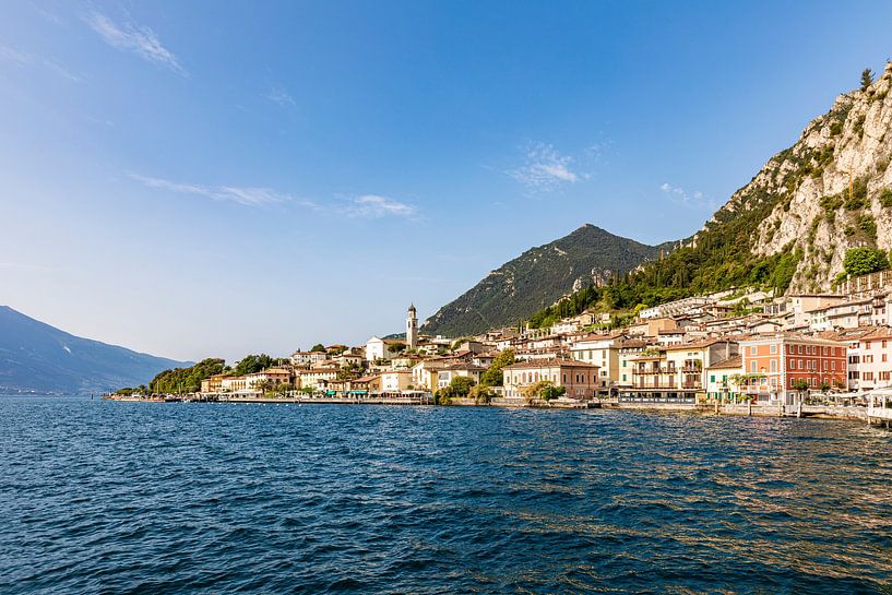 Limone sul Garda sur le lac de Garde en Italie par Werner Dieterich
