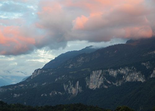 Waterval sensatie in de switzerse alphen