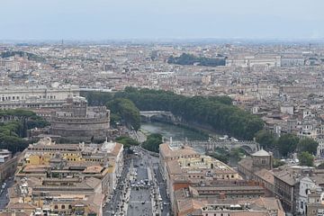 Rome vanaf Sint-Pieterbasiliek van Bianca en Patrick Penning