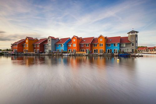 Dynamische foto van de huisjes van Reitdiep haven