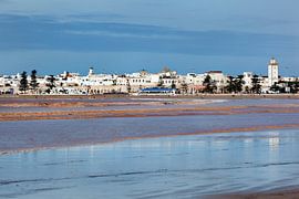 Skyline et plage d'Essaouira au Maroc sur Peter de Kievith Fotografie