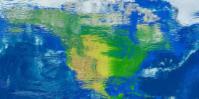 Water reflection map North America by Frans Blok - photos, art and other wall decoration