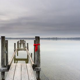 De verloren sjaal bij het meer van Christina Bauer Photos