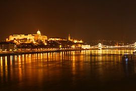 Budapest night view by Ying Chen