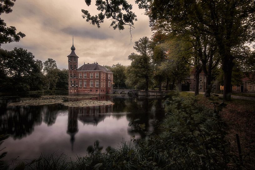 Kasteel Bouvigne aan de bouvignelaan in Breda van Jos Erkamp