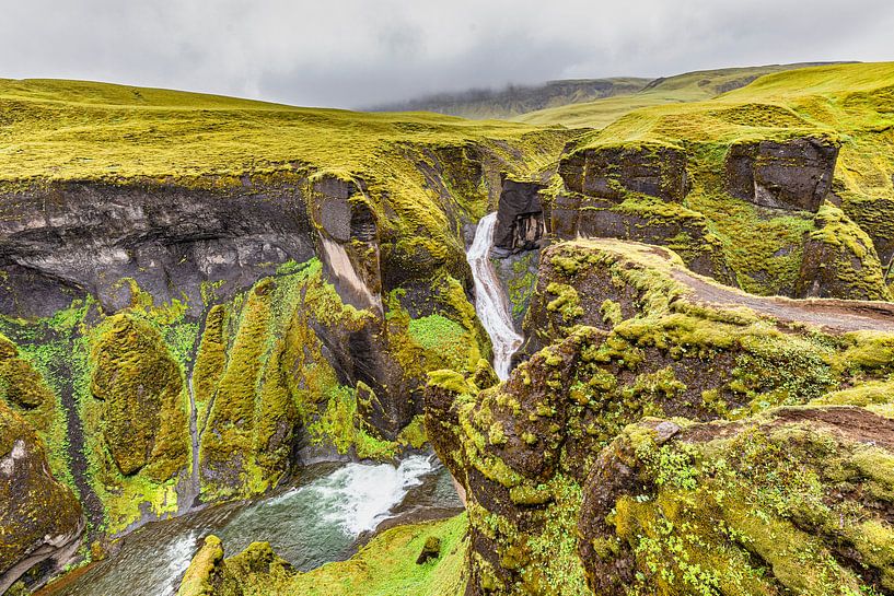 Fjaðrárárgljúfur-Schlucht von Easycopters