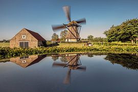 Windmill De Hersteller in Sint Johannesga in Friesland by Harrie Muis