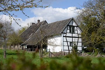 Vakwerkboerderij in Zuid Limburg van Rini Kools