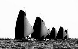 Skûtsjesilen by Menno Binsma