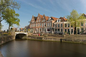 Dokkum, schöne klassische niederländische Stadt in Friesland