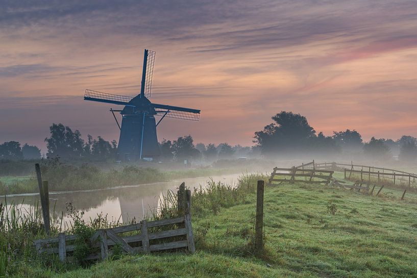 Sunrise at the Rietveld Mill by Frank Smit Fotografie