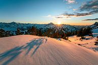 Zonsondergang over de Allgäuer Alpen van Leo Schindzielorz thumbnail